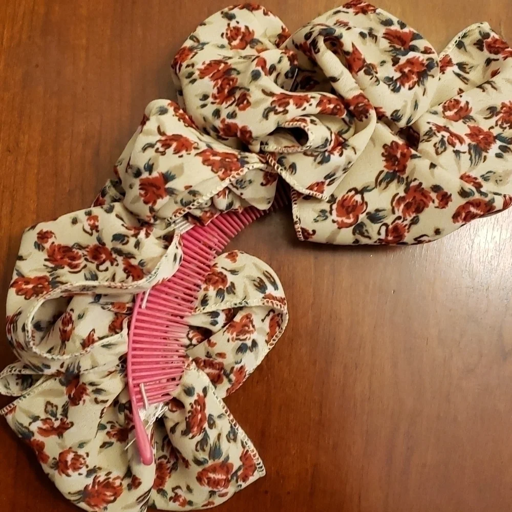Hair Scruncies and Combs Assorted Colors and Size Bundle of 10